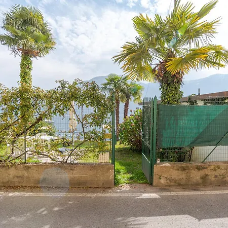 Casetta Al Apartmán Mezzegra